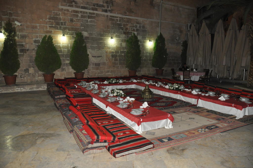 Hôtel Cevahir Konuk Evi à Sanlıurfa Extérieur photo